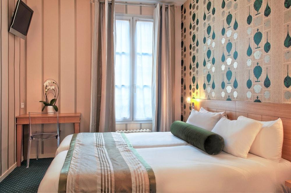 Hotel Romance Malesherbes By Patrick Hayat Paris Exterior photo